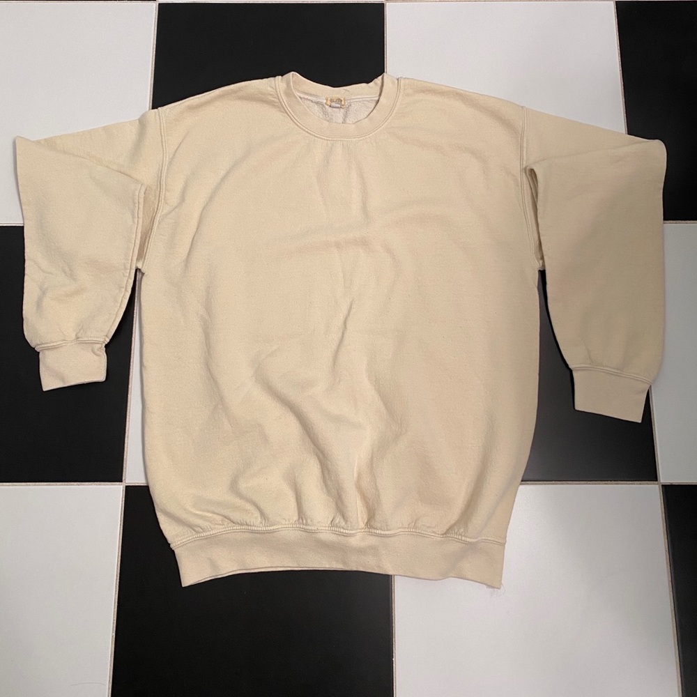 Brandy Melville yellow sweatshirt